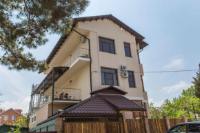YugRa Guest House